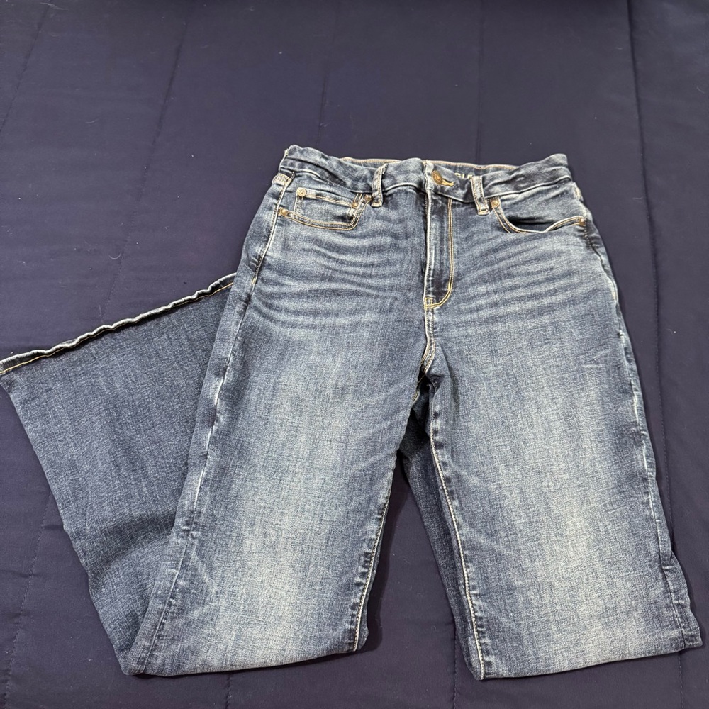 American Eagle Outfitters (AEO) Next Level Stretch Bootcut Jeans (6 XS)